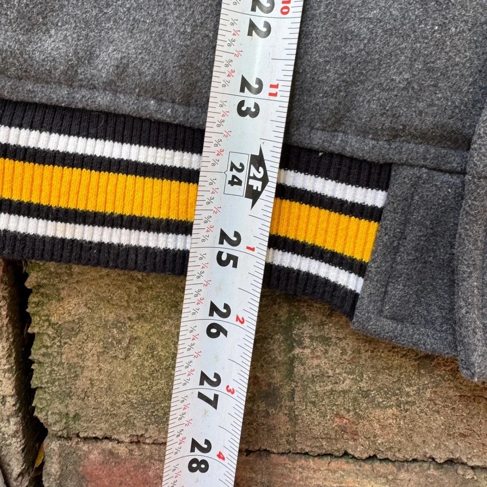 NFL Team Apparel Pittsburgh Steelers Varsity Jacket Kids Large 14/16 Grey Black
